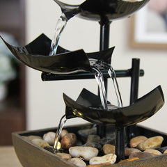 Dekorativna Fontana Sa Kaskadnim Slapovima